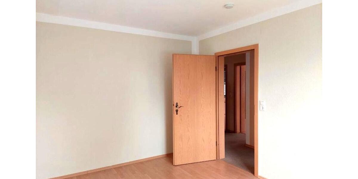 Etagenwohnung Schortens - 3 Zimmer, 67 m&sup2;, 520&euro; | Angebot:25381852