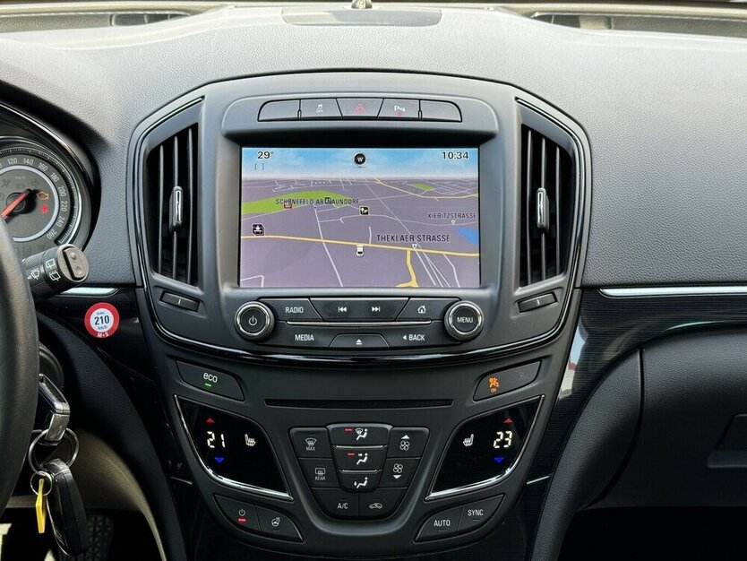 Insignia 2.0 Sportstourer /Xenon/Navi/19´´ Alu
