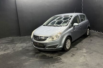 Opel Corsa 135.500 km 2.950 &euro; Köln 50827