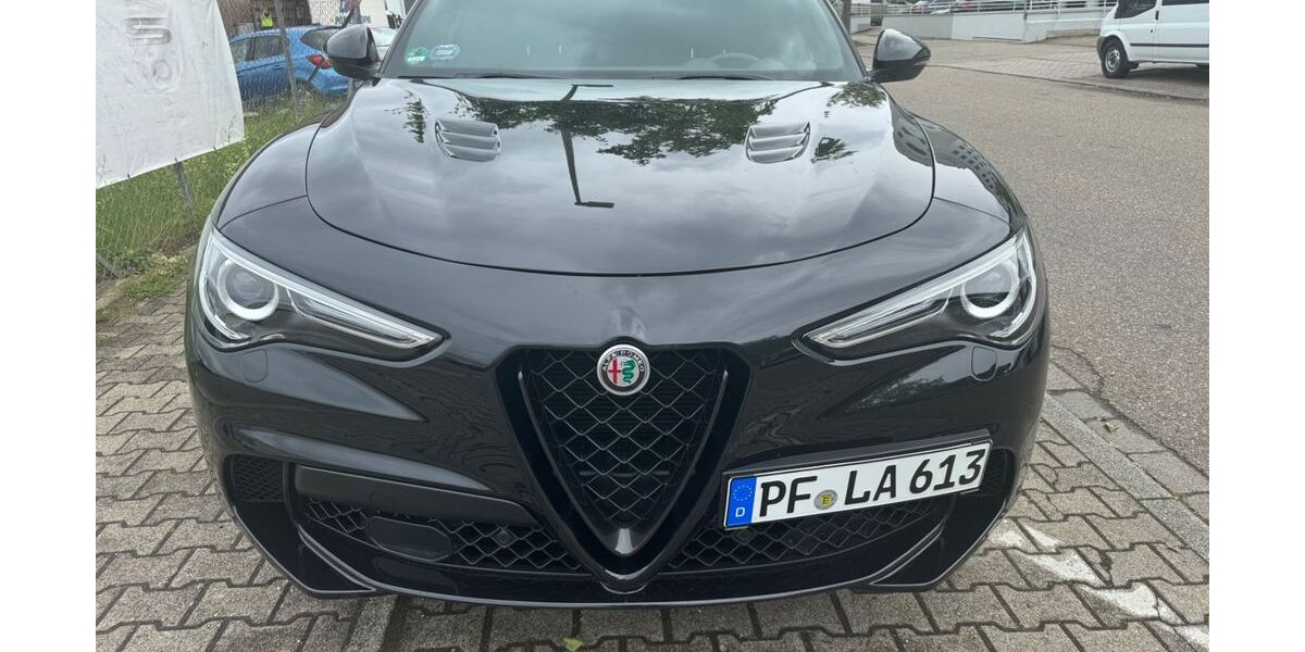 Alfa Romeo Stelvio 14.700 km 64.999 &euro; Pforzheim 75179