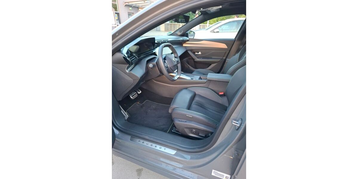 Peugeot 308 12.000 km 29.900 &euro; Ulm 89077