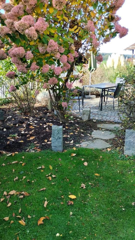 gemütliches Wohnhaus in wunderbarer Lage mit schönem Garten