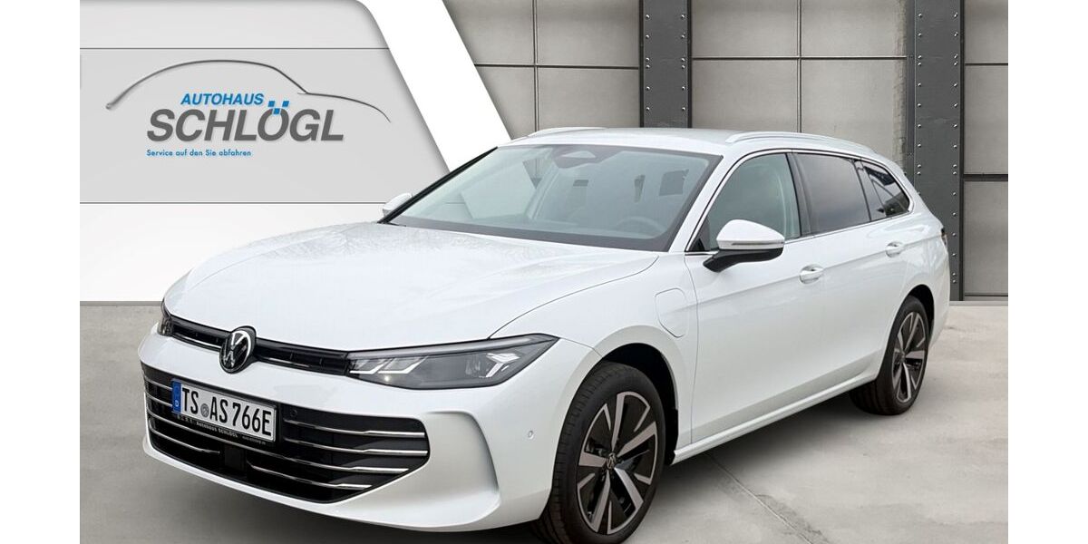 VW Passat Variant 5.000 km 53.900 &euro; Traunreut 83301