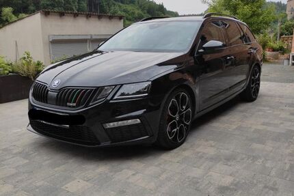 Skoda Octavia 172.334 km 13.499 &euro; Hollfeld 96142