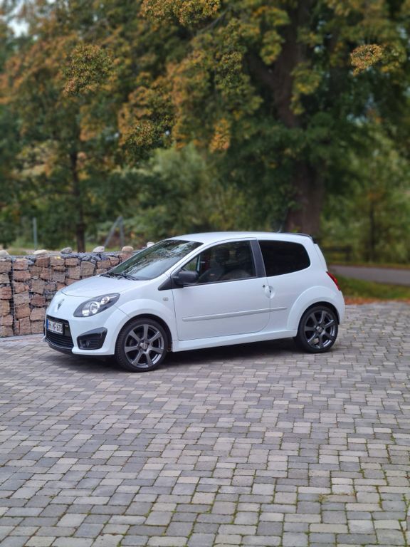 Renault Twingo 126.005 km 6.550 € Horst 23883