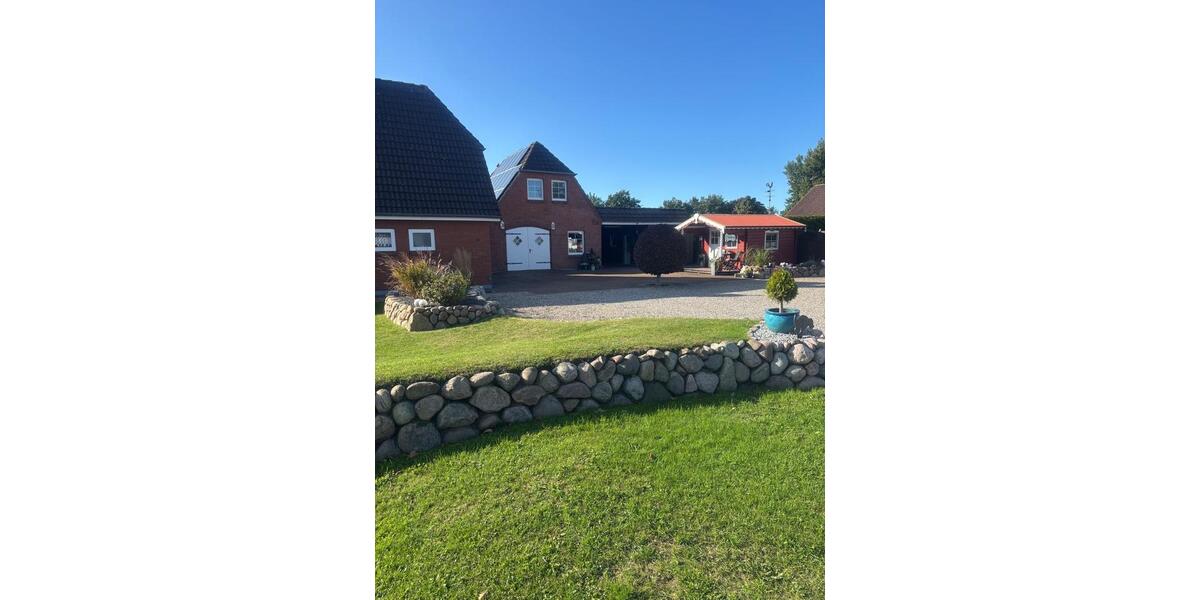 Einfamilienhaus, Großer Garten , saniert, im Auftrag, Sylt Nähe 6 zimmer