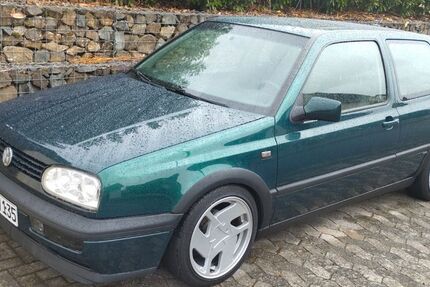 VW Golf 115.000 km 3.750 &euro; Contwig 66497
