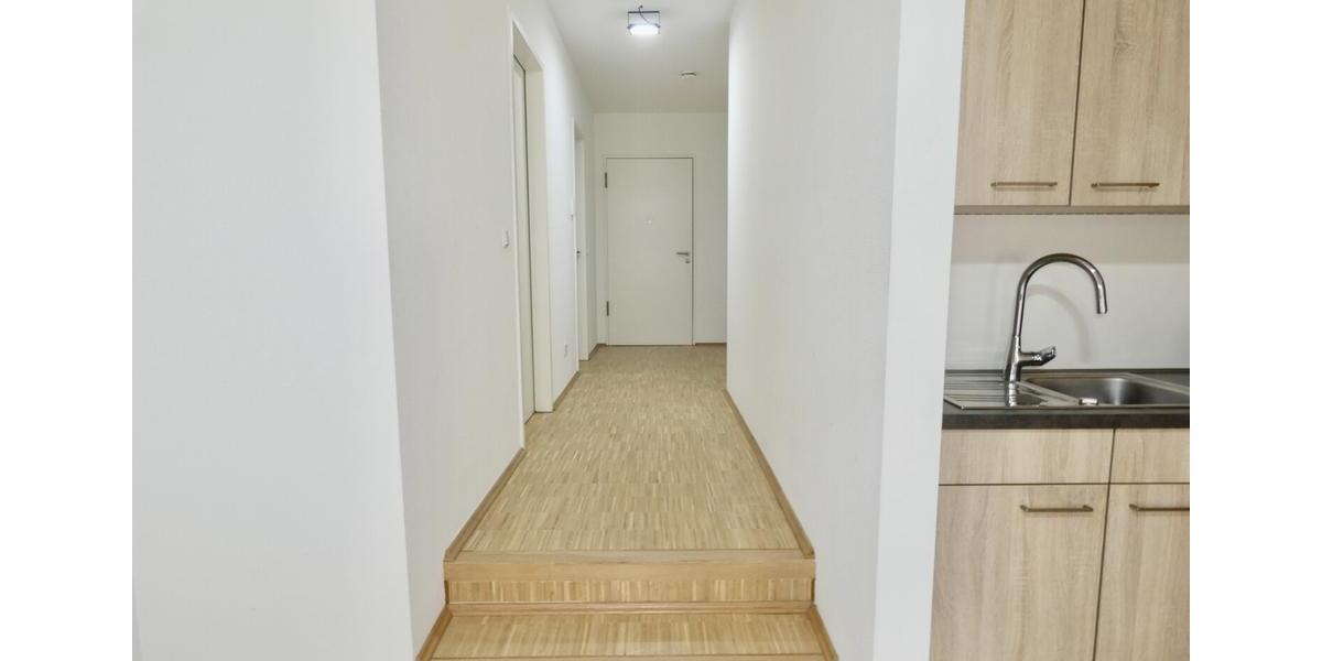 Etagenwohnung Lauingen (Donau) - 2 Zimmer, 78 m&sup2;, 700&euro; | Angebot:24865111