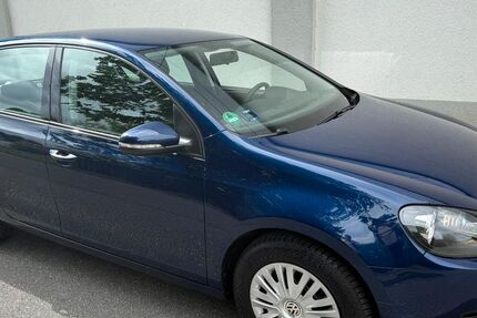 VW Golf 147.578 km 5.950 &euro; Neumünster 24536