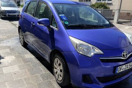 Toyota Verso-S 36.000 km 8.000 &euro; Mühlheim am Main 63165