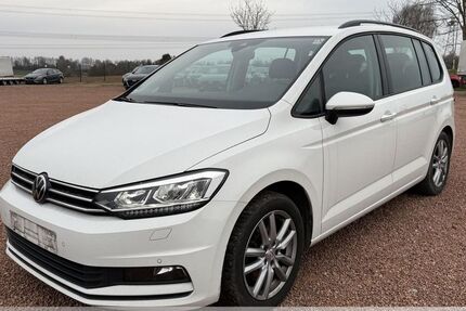 VW Touran 110.780 km 19.995 &euro; Oberlungwitz 09353