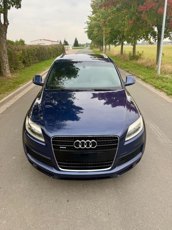 Audi Q7 199.999 km 9.990 € Seega 99707