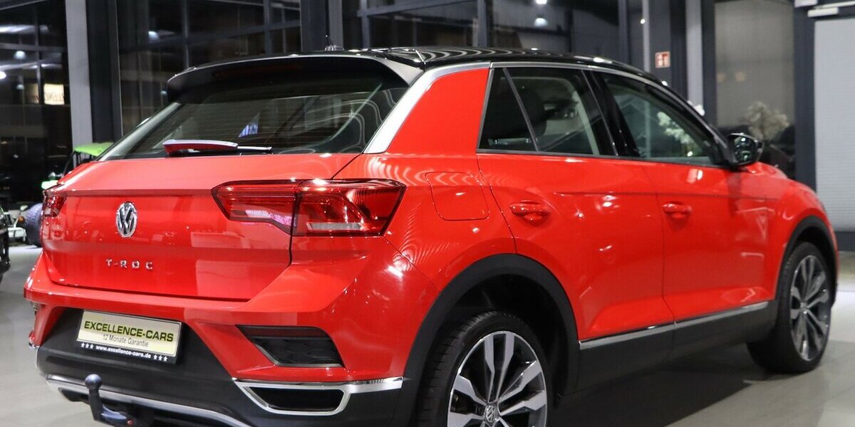 VW T-Roc 1.6 TDI STYLE / RED & BLACK / NAVI+KAMERA 100.000 km 15.577 &euro; Hamm 59077