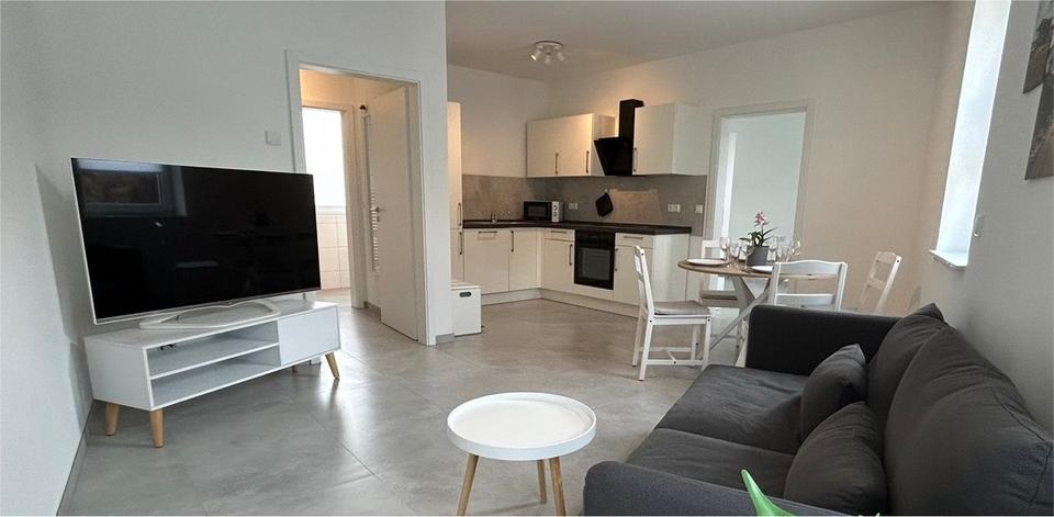 Erdgeschoßwohnung Viernheim - 2 Zimmer, 45 m&sup2;, 1.000&euro; | Angebot:25455182