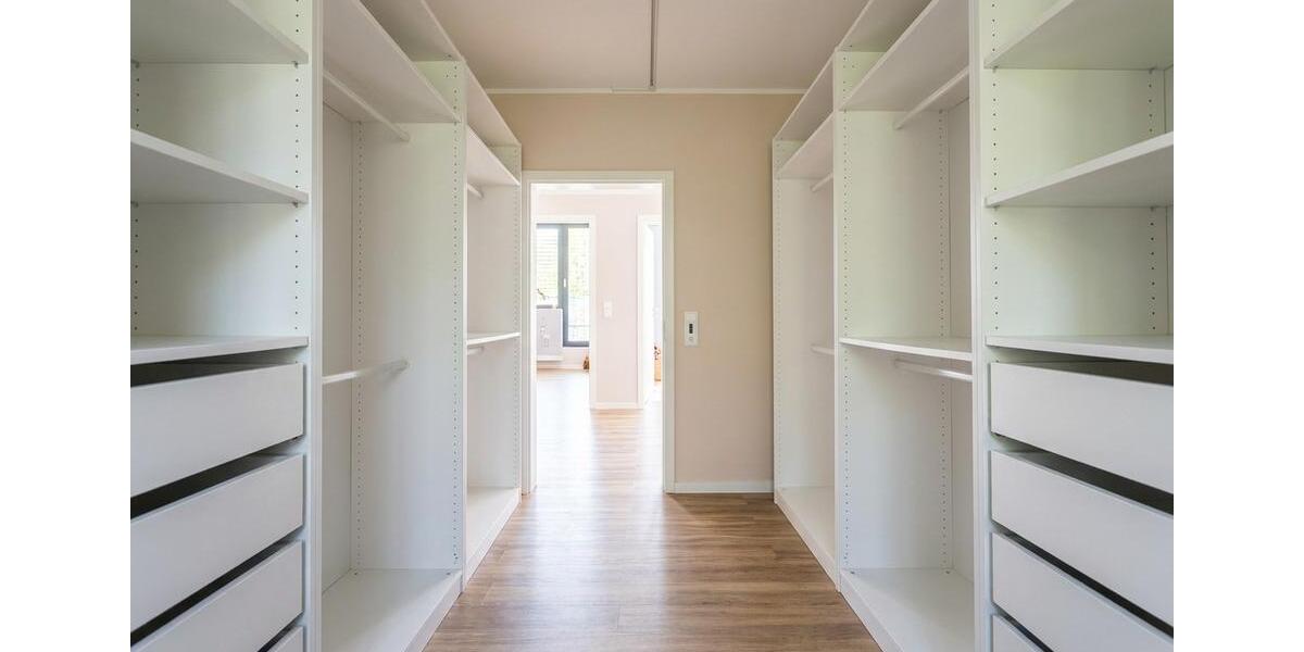 Einfamilienhaus Springe - 5 Zimmer, 244 m&sup2;, 2.790&euro; | Angebot:26453481