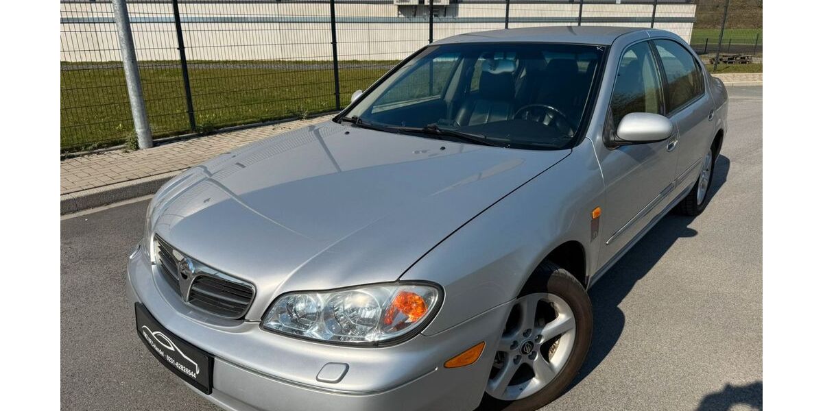 Nissan Maxima 170.000 km 1.990 &euro; Lünen 44536