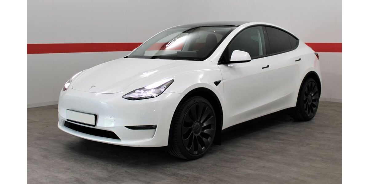 Tesla Model Y 47.200 km 34.999 &euro; Althengstett 75382