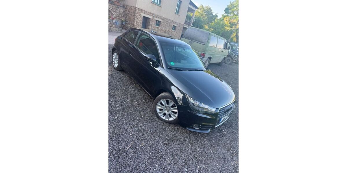 Audi A1 211.300 km 4.999 &euro; Wenden 57482