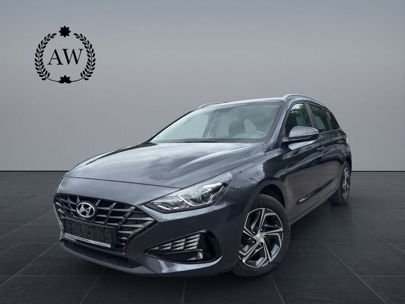 i30