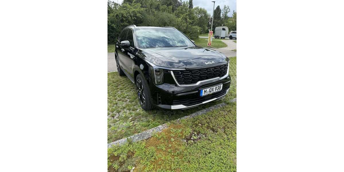 Kia Sorento 36.000 km 49.999 &euro; München 81476