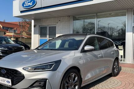 Ford Focus 12.600 km 22.890 &euro; Osnabrück 49090