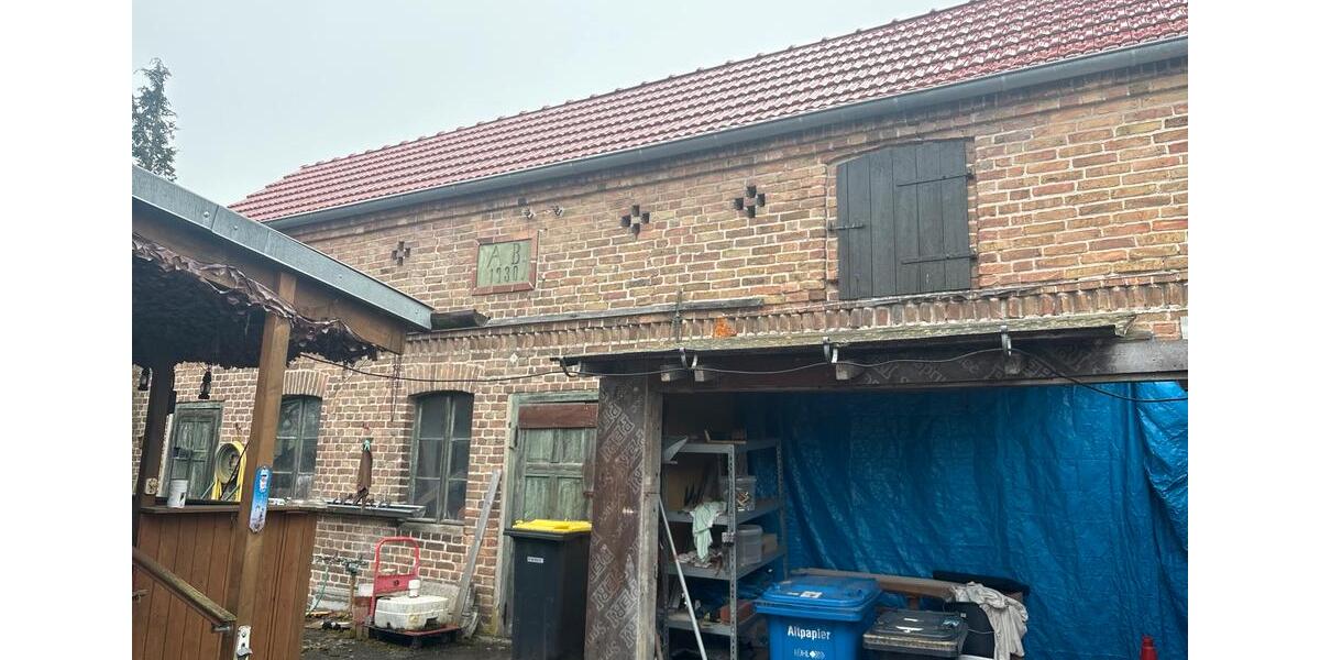 Einfamilienhaus Eberswalde Brandenburgisches Viertel - 4 Zimmer, 200 m&sup2;, 250.000&euro; | Angebot:25973876