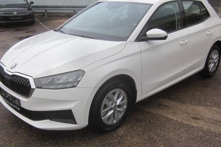 Skoda Fabia 64.200 km 13.890 &euro; Hann. Münden 34346