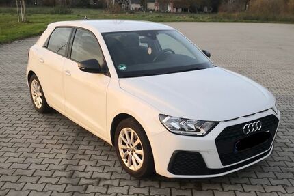 Audi A1 129.300 km 15.750 &euro; Schloß Holte Stukenbrock 33758
