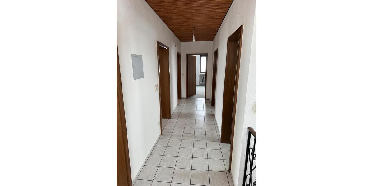 Einfamilienhaus Eichendorf - 6 Zimmer, 140 m&sup2;, 1.300&euro; | Angebot:26113063