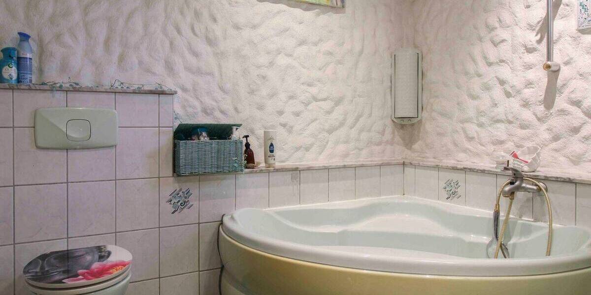 Mehrfamilienhaus, Wohnhaus Fürth Unterfarrnbach - 7 Zimmer, 528.000&euro; | Angebot:26218901