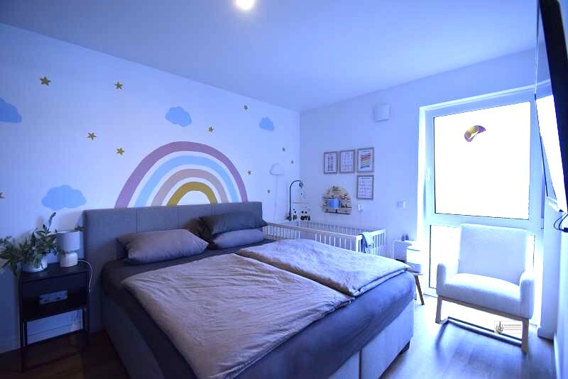 Neu ab 1.7.26 für 2 Personen 2-Zimmer-OG-Wohnung KfW 40+ Bauweise + Aufzug + Balkon + Carport - Etagenwohnung Weyhe | Angebot:25882628