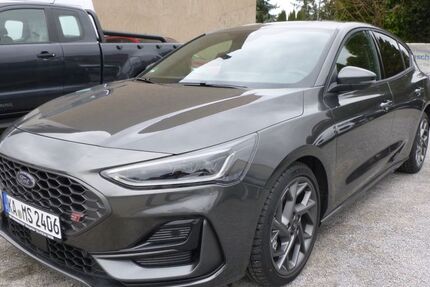 Ford Focus 64.800 km 29.290 &euro; Weingarten 76356