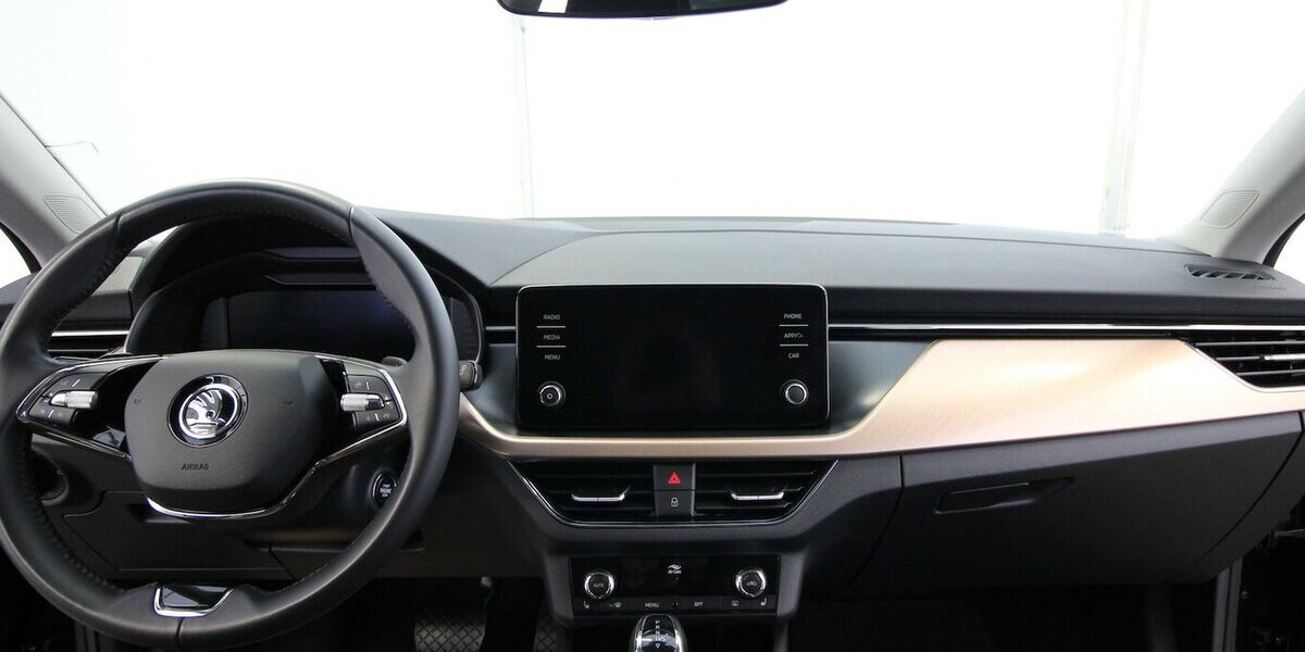 Skoda Scala 1.5 TSI 7-DSG Style Plus LED+KAMERA+AHK 57.189 km 21.900 &euro; Hagenow 19230