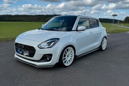 Suzuki Swift 62.500 km 13.900 &euro; Bad hönningen 53557
