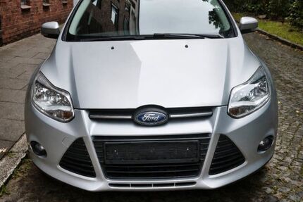 Ford Focus 272.000 km 3.100 &euro; Hamburg 22049