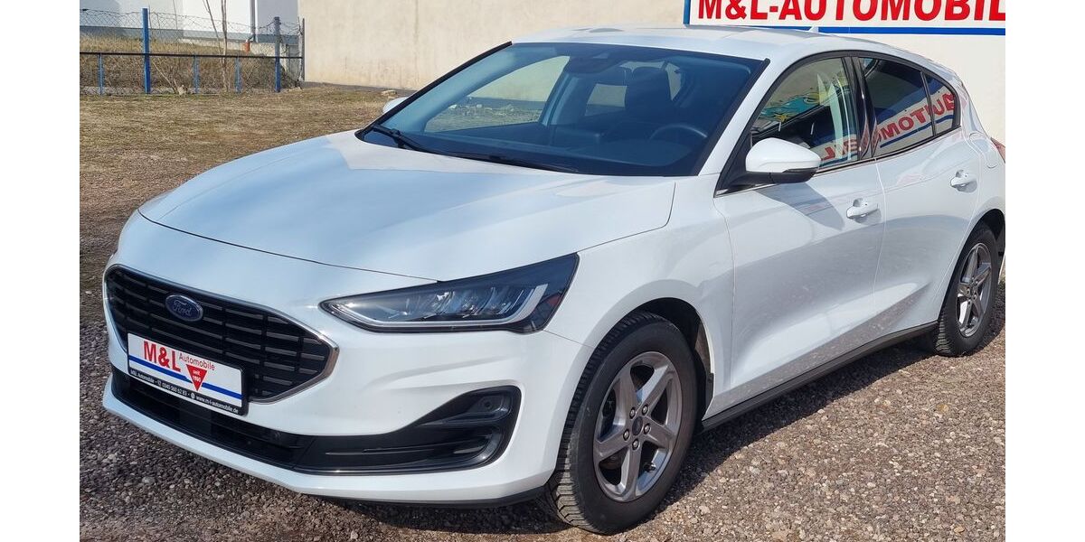 Ford Focus 34.700 km 16.499 &euro; Halle / Saale 06112