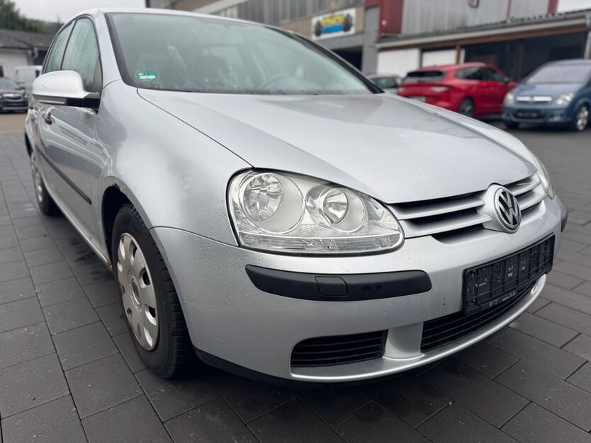 VW Golf 128.501 km 2.000 € Oppenweiler 71570