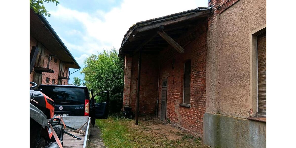 Mehrfamilienhaus, Wohnhaus Arendsee (Altmark) - 12 Zimmer, 300 m&sup2;, 70.000&euro; | Angebot:26957652