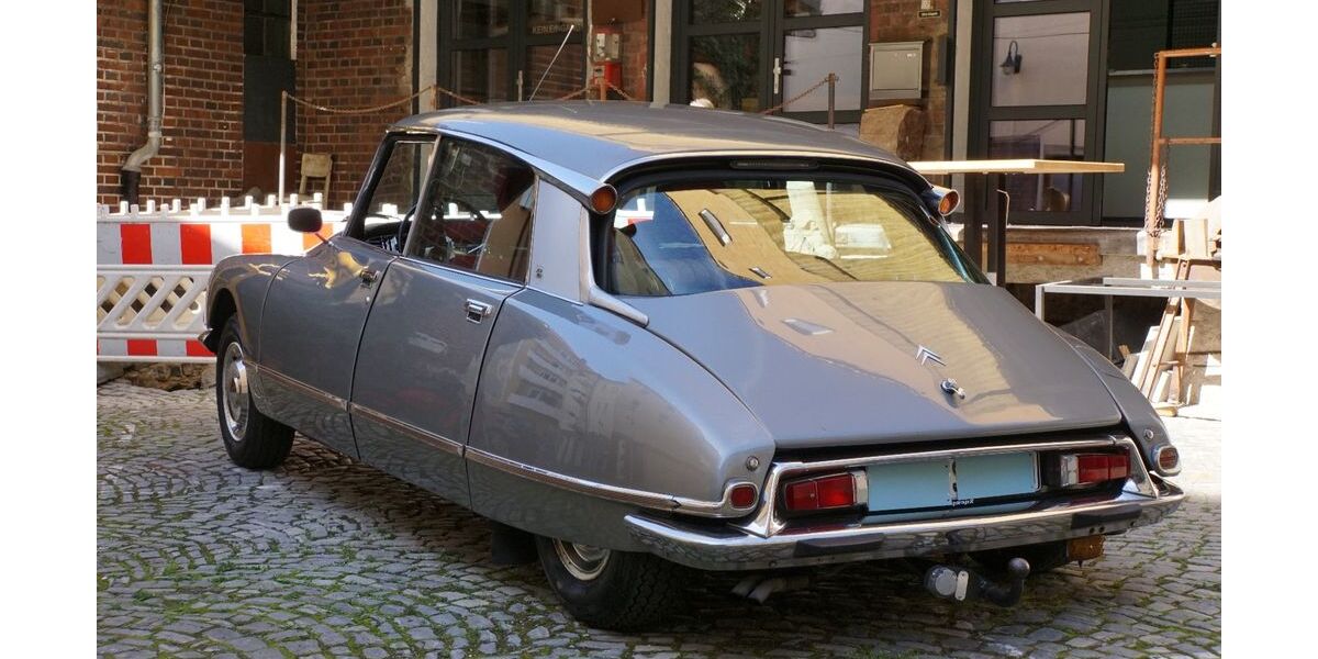 Citroen DS 81.500 km 18.999 &euro; Würzburg 97070