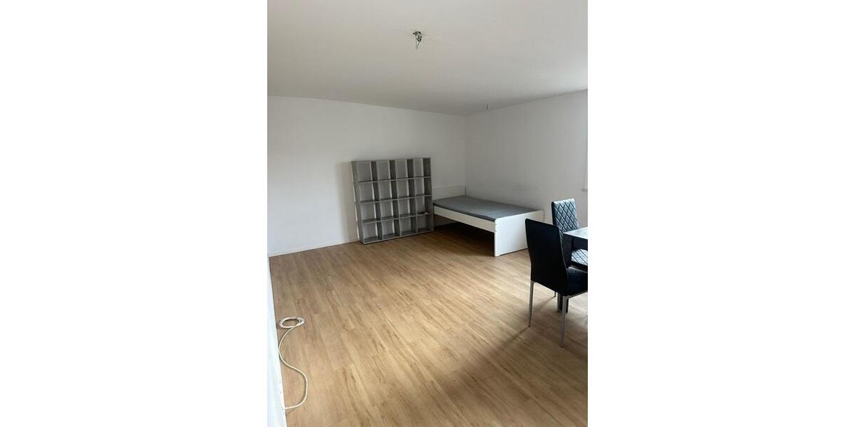 Dachgeschoßwohnung Peine - 2 Zimmer, 60 m&sup2;, 490&euro; | Angebot:26068372