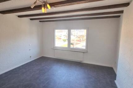 Wohnung Kordel - 2.5 Zimmer, 70 m&sup2;, 700&euro; | Angebot:25497969