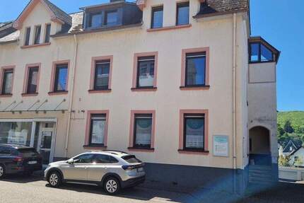 Gewerbefläche mit Schaufensterfront (Praxis- Büro- Verkaufsfläche) zu vermieten zimmer