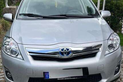Toyota Auris 70.000 km 9.525 € Solingen 42653