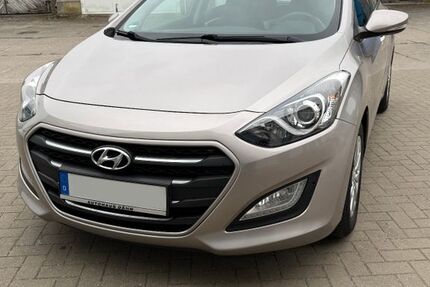 Hyundai i30 94.400 km 8.499 &euro; Neubrandenburg 17034