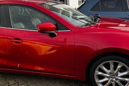 Mazda 3 39.262 km 14.900 &euro; Sinn 35764