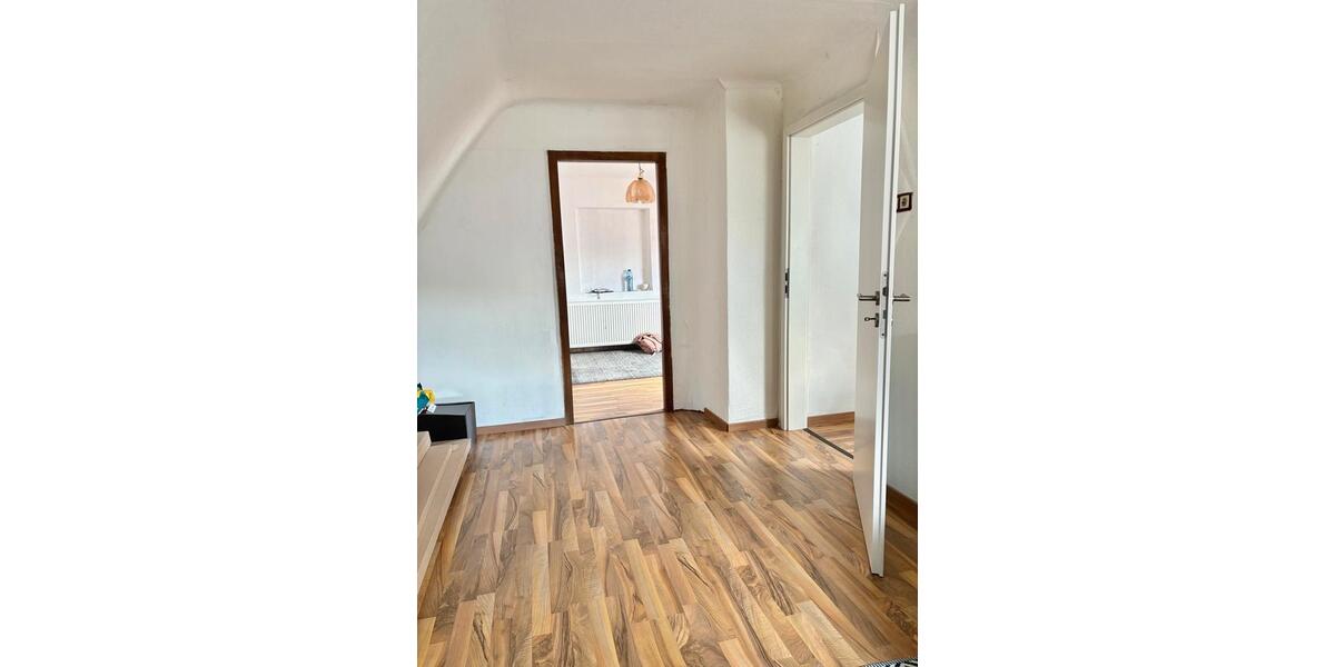 Mehrfamilienhaus, Wohnhaus Dillingen (Saar) - 8 Zimmer, 270 m&sup2;, 335.000&euro; | Angebot:26255429