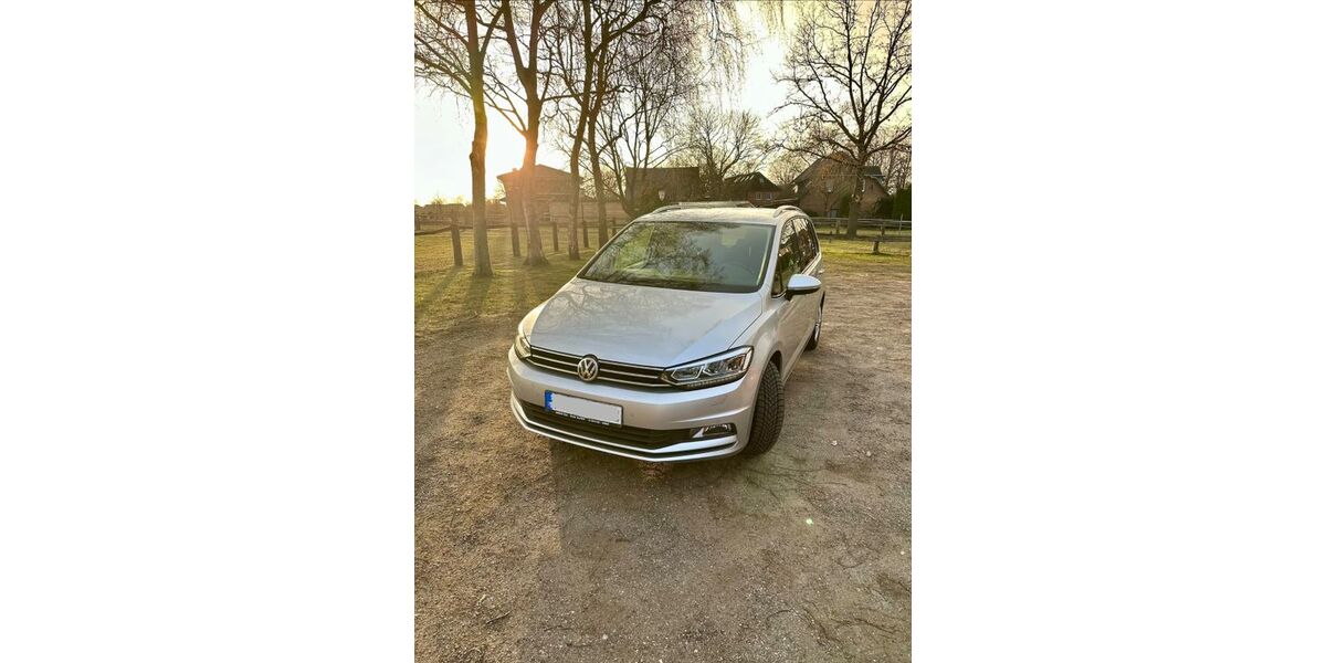 VW Touran 191.000 km 12.599 &euro; Winsen (Luhe) 21423