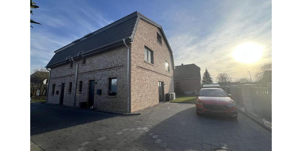 Doppelhaushälfte Henstedt-Ulzburg Ulzburg - 5.5 Zimmer, 140 m&sup2;, 1.875&euro; | Angebot:26030134