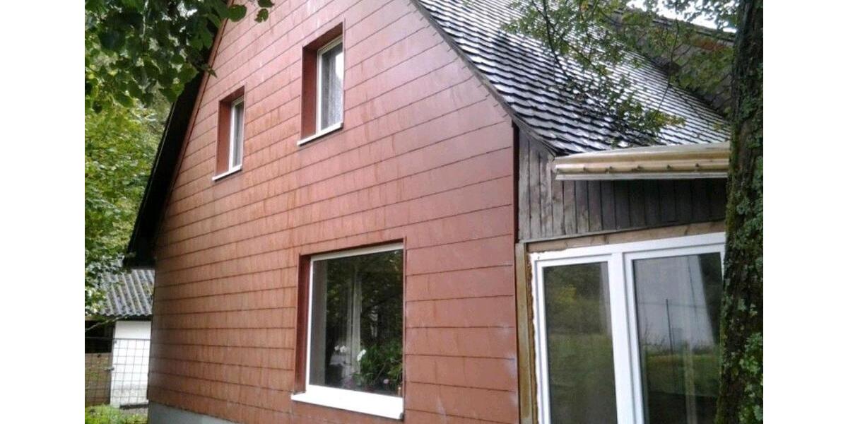 Einfamilienhaus mit großem Grundstück 9 zimmer