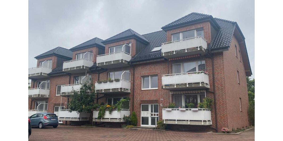 Zwei schöne DG Wohnungen 2.5 zimmer